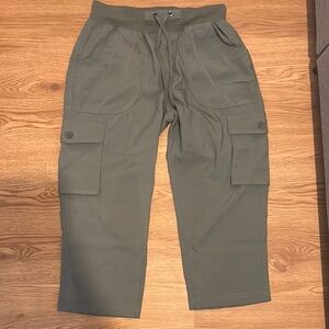 Women’s Olive Cargo Pants